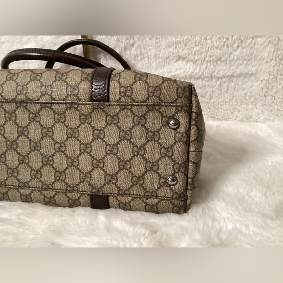 Gucci - Picture 9 of 11